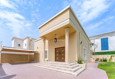 Spacious 3BR Villa | Single Story | Vacant