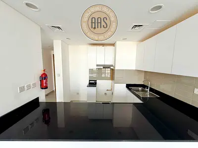 ELEGANT 1 BEDROOM HOME READY TO MOVE IN