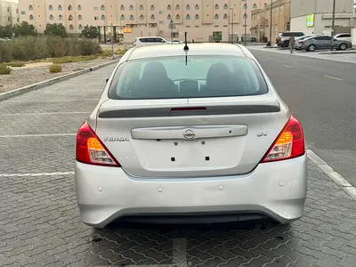 2019 Nissan SUNNY — фото 3
