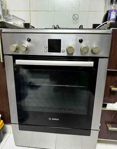 Cooking range