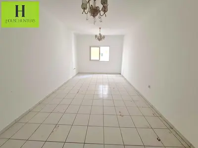 Spacious Studio With 6 Cheque's Payment