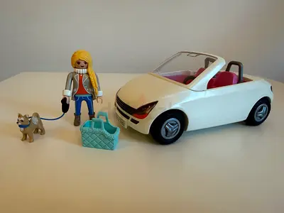 Playmobil Convertible with women and puppy #5585