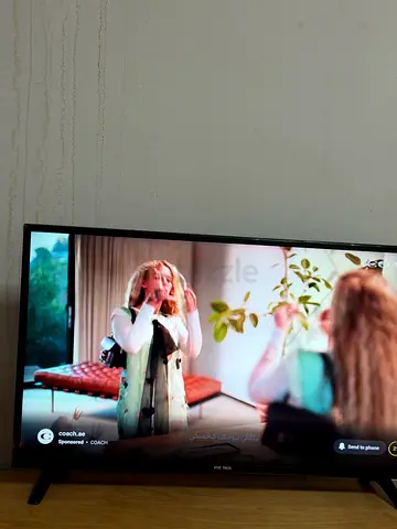 Star Track 43” inch LED smart TV with Stand