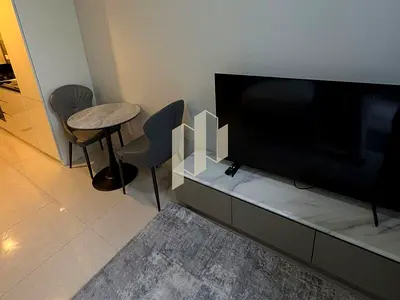 Fully Furnished | Prime Location | High Floor