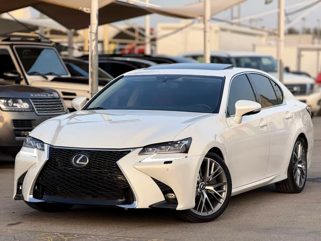 Lexus GS-Series 2014 — photo 1 of 18