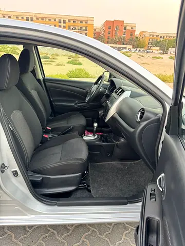 2019 Nissan SUNNY — фото 11