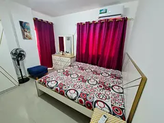 Private room with balcony for bachelor