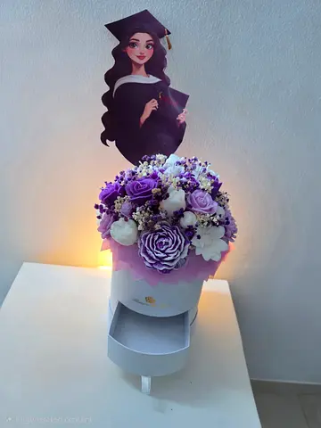 Graduation / Celebration Candle Flower Gift Box 🎓💜