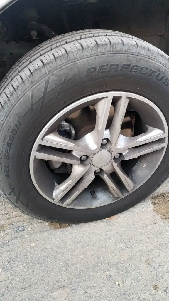 Honda Civic 2004 — photo 1 of 6