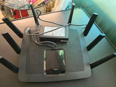 Linksys EA9500 WiFi Router