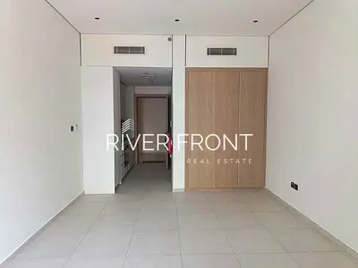 Luxury Studio | Ready to Move | Road View