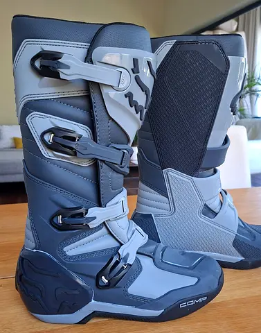 Boots FOX COMP