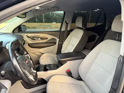 2022 GMC TERRAIN 照片 9