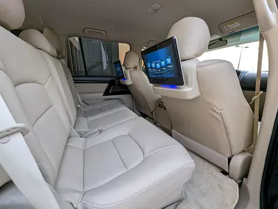 2019 Toyota LAND CRUISER 照片 18