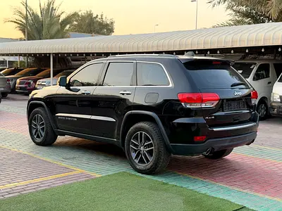 صورة 5 لـ 2017 JEEP GRAND CHEROKEE L