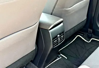 Toyota Corolla LE, миниатюра 8