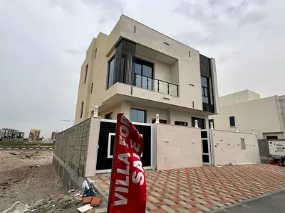 Villa | 4,300 SQFT | 5 Master | Pool | Rooftop | Prime Location | AED 2.5M