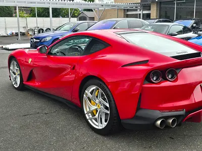 2019 Ferrari 812 GTS — миниатюра 4