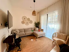 Chiller Free | Plus Maid |Spacious and Well Maintained