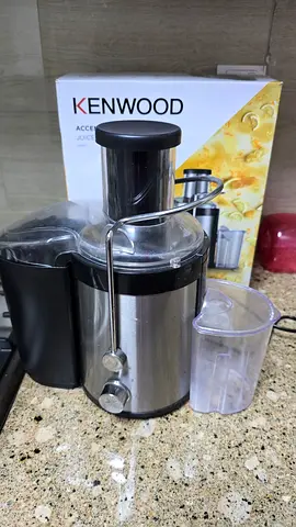 Kenwood Stainless Steel Juice Extractor - Lightly Used