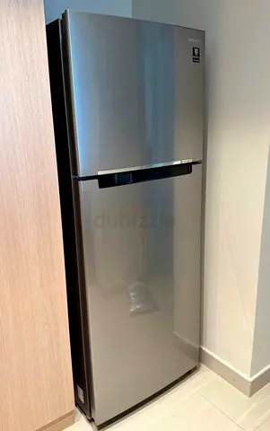 Samsung fridge capacity 500 good condition