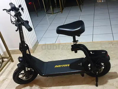 MYToys Electric Scooter with Seat — perfect Condition