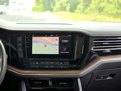 صورة 9 لـ 2018 Volkswagen TOUAREG