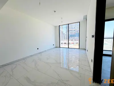 Brand New Unit | Ready to move In