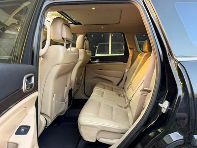 صورة 8 لـ 2017 JEEP GRAND CHEROKEE L