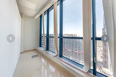 UNFURNISHED | OPEN-PLAN | CLOSE TO METRO