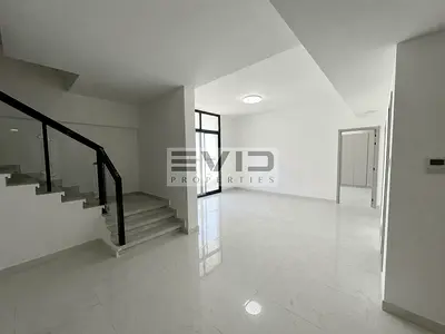 Upgraded | Spacious Layout | Community View
