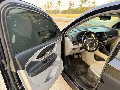 2022 GMC TERRAIN 照片 7