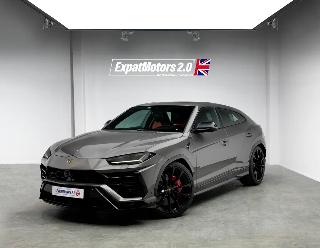 Lamborghini Urus 2022 — photo 1 of 20
