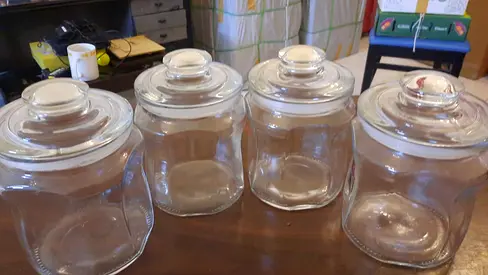 Air Tight Containers (4 pcs)