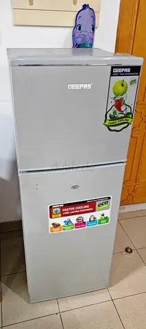 Small double-door fridge with top freezer - good working condition