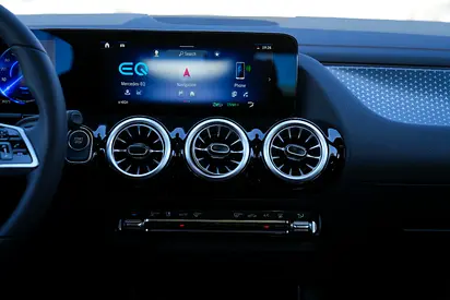 Mercedes-Benz EQA, миниатюра 7