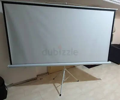Projector screen