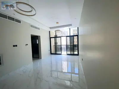 شقه غرفتين وصاله اول ساكن للايجار السنوي بالحميديه عجمان موقع مميز وتشطيب راقي سهوله الوصول لي دبي والشارقه