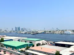 At the lowest prices with a direct sea view, excellent for family living