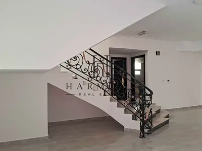Compound Villa l Saqr & RAK Hospital l 3 Bed plus Maids l Family-style l Large Living Space l Centr