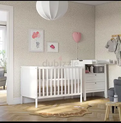 White Crib/bed
