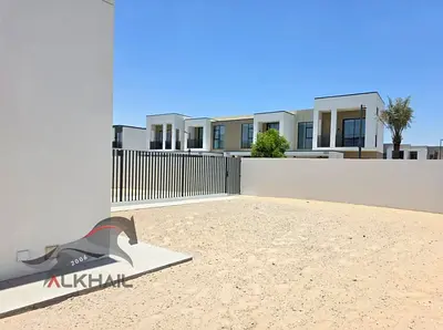 Brand New 4BR Corner Villa | Single Row | Huge Plot | Ready to Move In