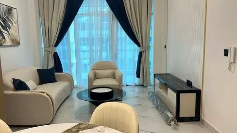 FULLY FURNISHED | SPACIOUS 1 BR | READY TO MOVE IN