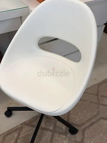 Simple White Swivel Office Chair on Wheels - Good Condition