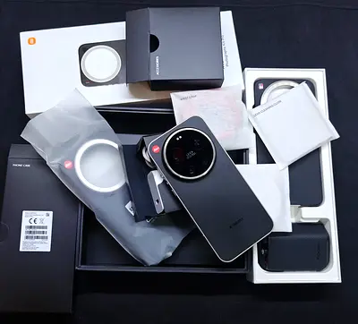 Xiaomi 17 Ultra Leica Leitzphone powered by Xiaomi Black 1TB