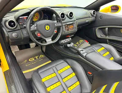 صورة مصغرة 10 لـ 2013 Ferrari CALIFORNIA