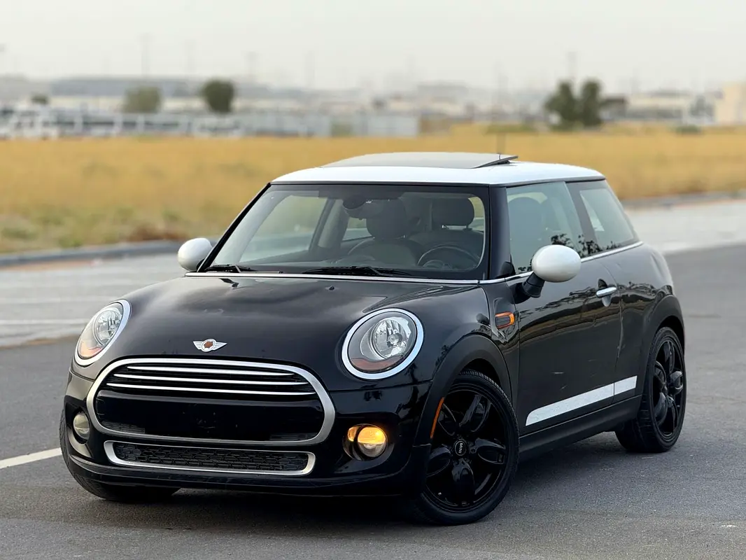 MINI Cooper 2015 — photo 1 of 14