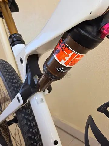 Orbea full-suspension mountain bike frame with rear Fox shock - good condition