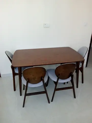 Dining table with 4Chairs