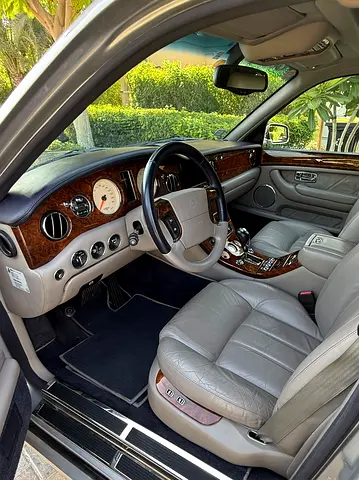 صورة 19 لـ 2004 Bentley ARNAGE